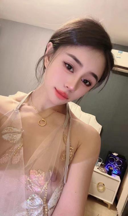 少数民族服务系妹子